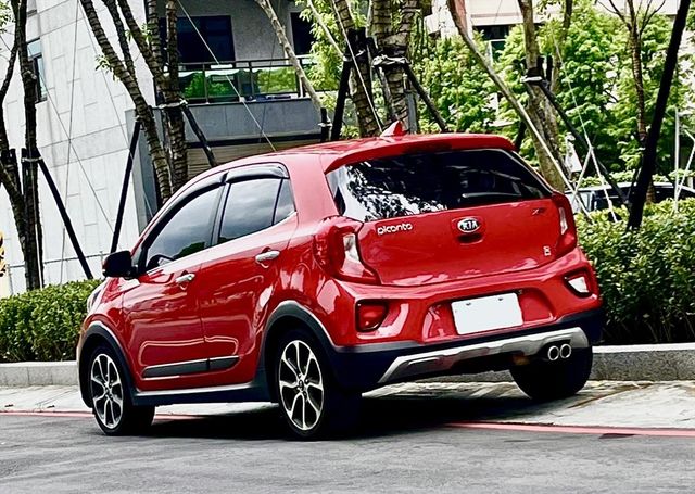 KIA PICANTO  第2張相片