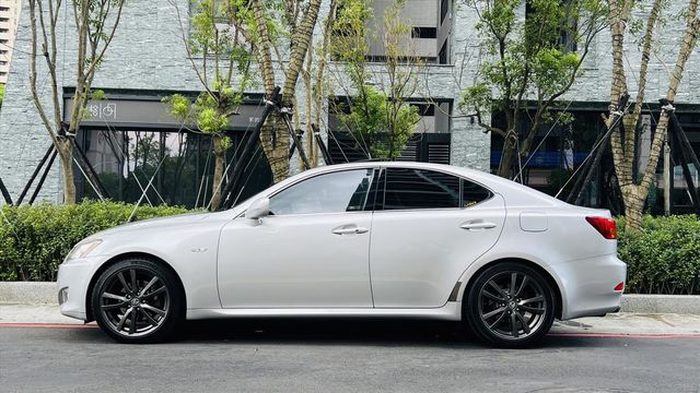 LEXUS IS250  第3張相片