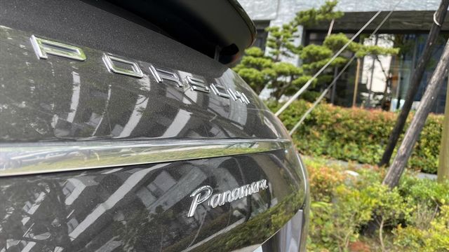 PORSCHE PANAMERA  第9張相片
