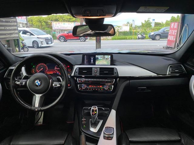 2018年BMW 320i M版 ike  第3張相片