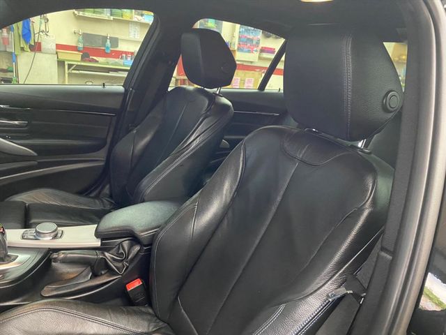 2018年BMW 320i M版 ike  第16張相片