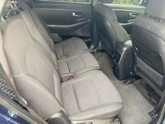 2015年 Kia-carens里程15  第5張相片