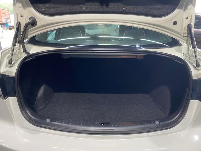 2011年Mazda 3 影音 2安 天  第8張相片