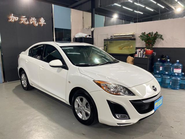 2011年Mazda 3 影音 2安 天  第12張相片