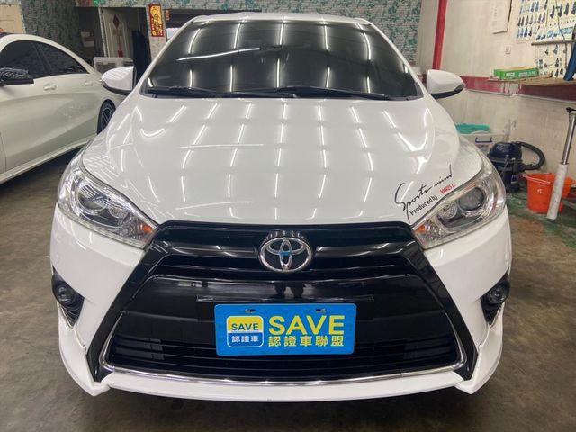2016年yaris 白頂級S版倒車顯影  第15張相片