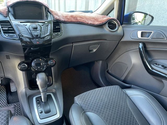 Ford Fiesta2015款1.0T  第7張相片