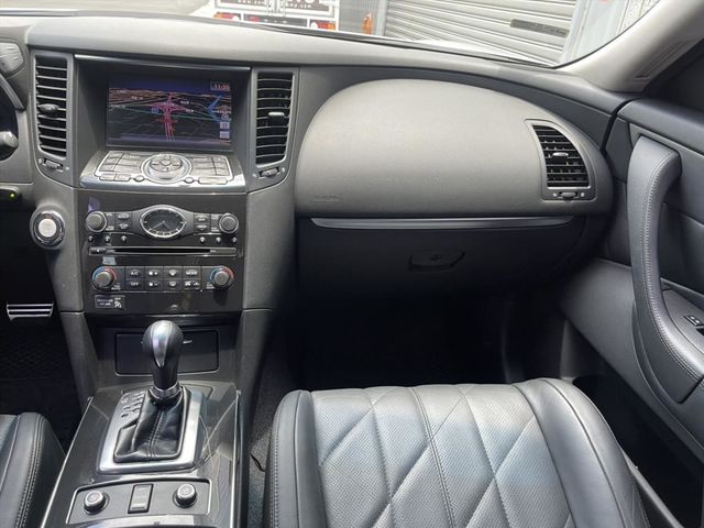 INFINITI FX35 2012年款  第7張相片