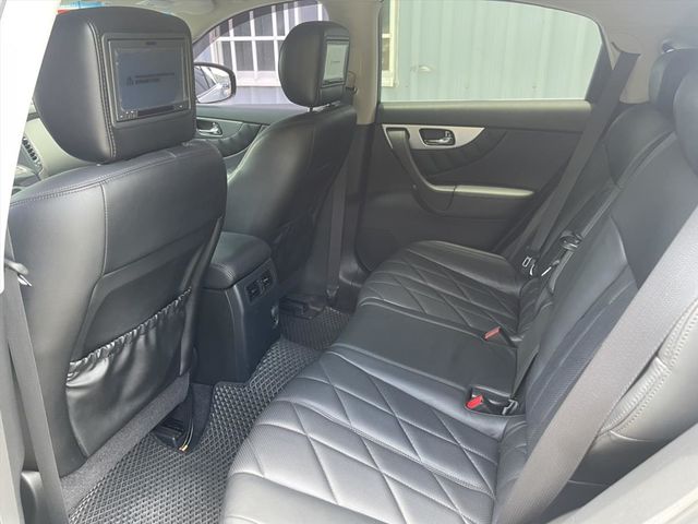 INFINITI FX35 2012年款  第8張相片