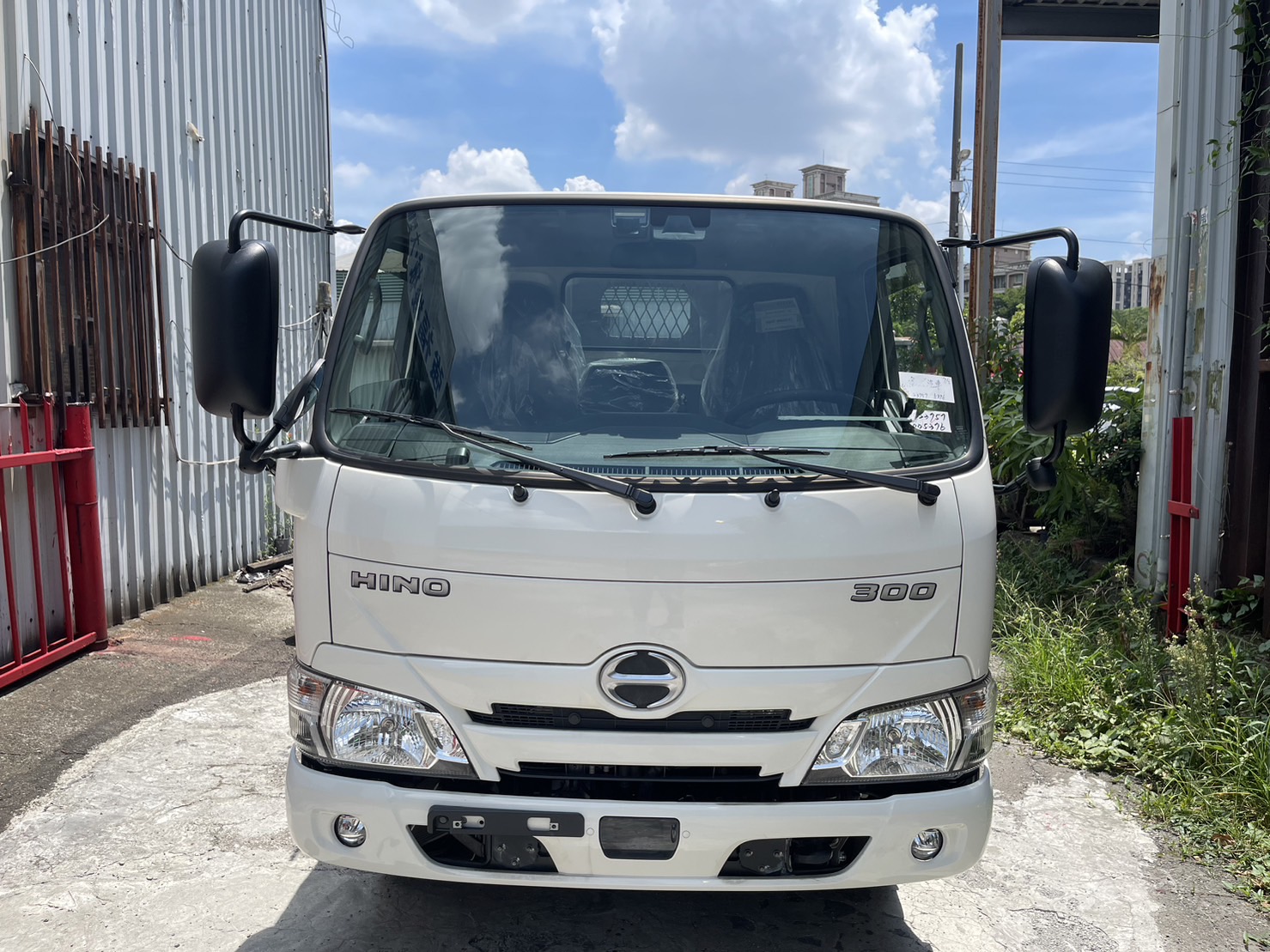 全新6.5T 未領牌 現車在庫 免等待 全新打造舉斗  第1張相片