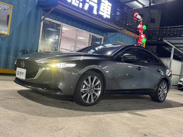 MAZDA馬自達 MAZDA 3  第1張相片