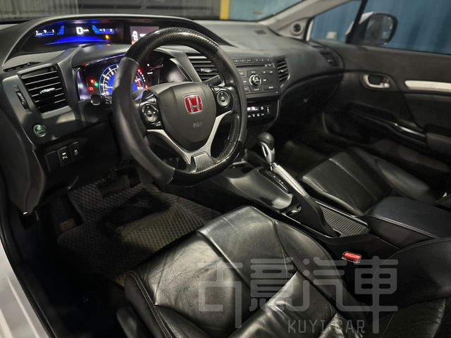HONDA本田 CIVIC  第6張相片