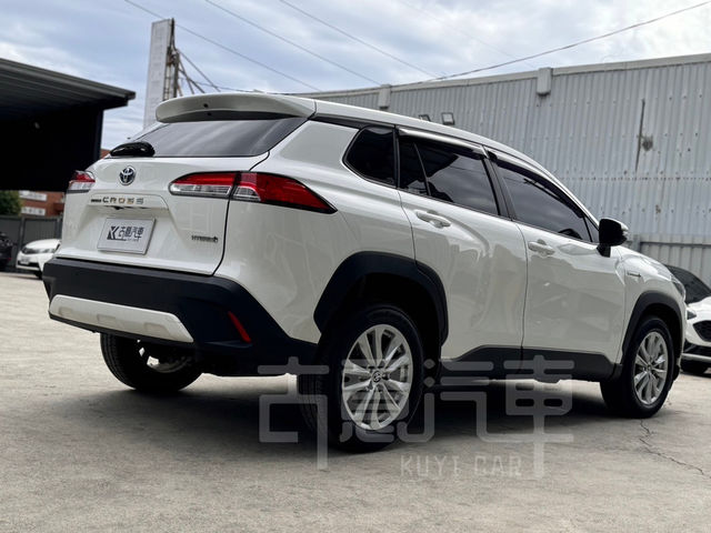 TOYOTA豐田 COROLLA CROSS HYBRID  第4張相片