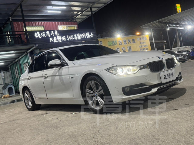 BMW寶馬 320I SEDAN ZA  第2張相片