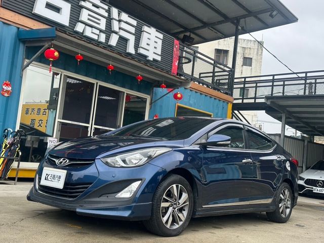 HYUNDAI現代 ELANTRA  第1張相片