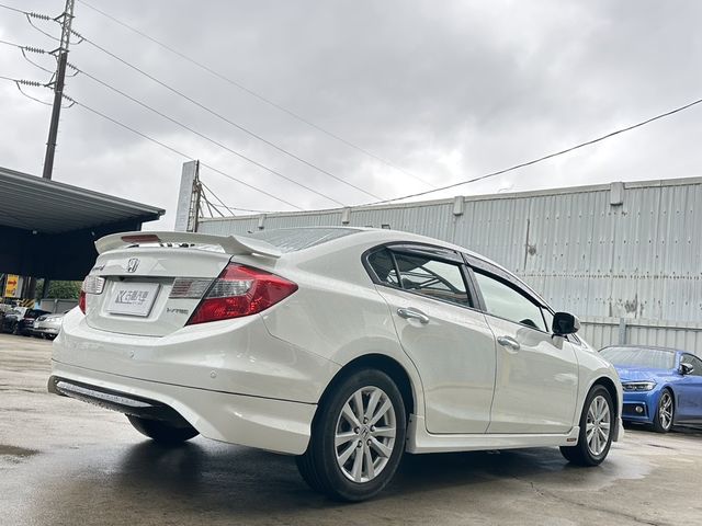 HONDA本田 CIVIC  第4張相片