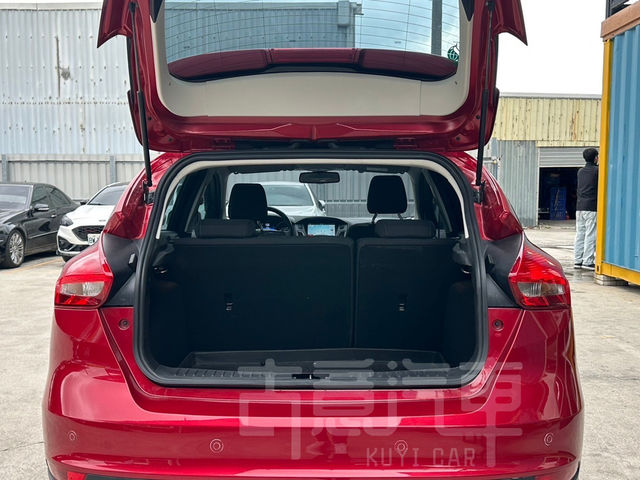 FORD福特 FOCUS  第6張相片
