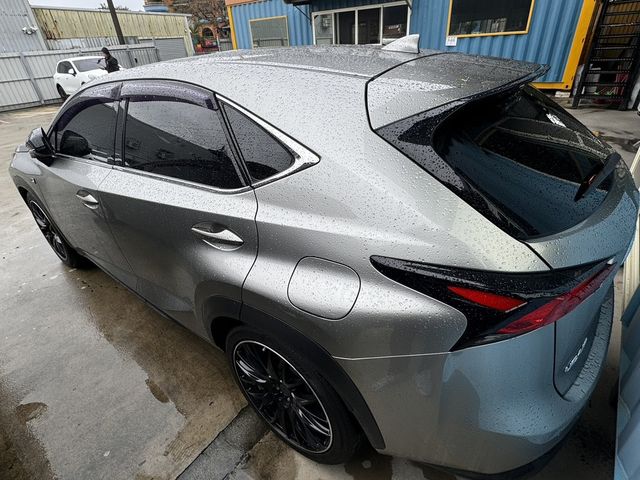 LEXUS凌志 NX200T  第7張相片