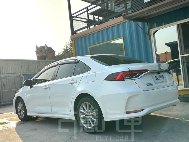 TOYOTA豐田 ALTIS  第7張相片