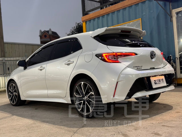 TOYOTA豐田 COROLLA SPORT  第7張相片