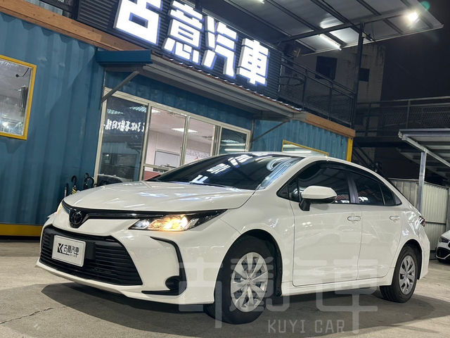 TOYOTA豐田 ALTIS  第1張相片