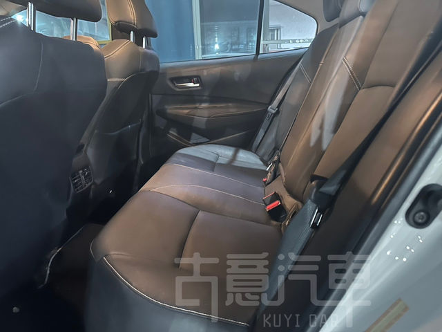 TOYOTA豐田 ALTIS  第9張相片