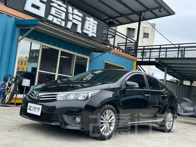 TOYOTA豐田 ALTIS  第1張相片