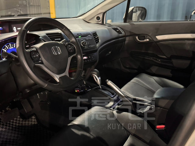 HONDA本田 CIVIC  第6張相片