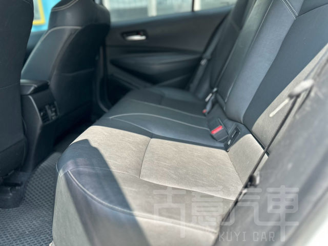 TOYOTA豐田 ALTIS  第6張相片