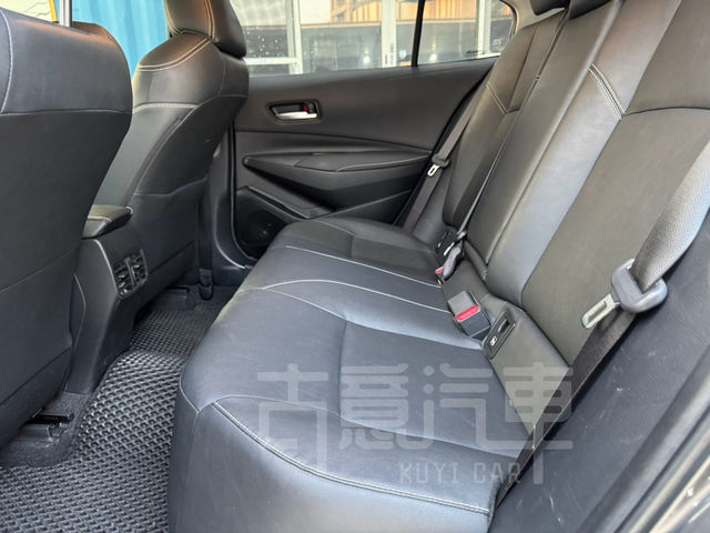 TOYOTA豐田 ALTIS  第5張相片