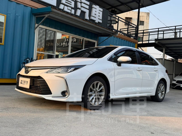TOYOTA豐田 ALTIS  第1張相片