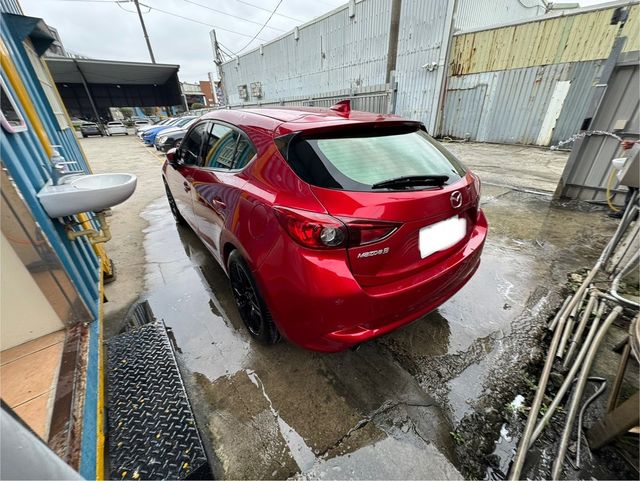 MAZDA馬自達 MAZDA 3  第4張相片