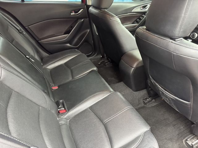MAZDA馬自達 MAZDA 3  第6張相片