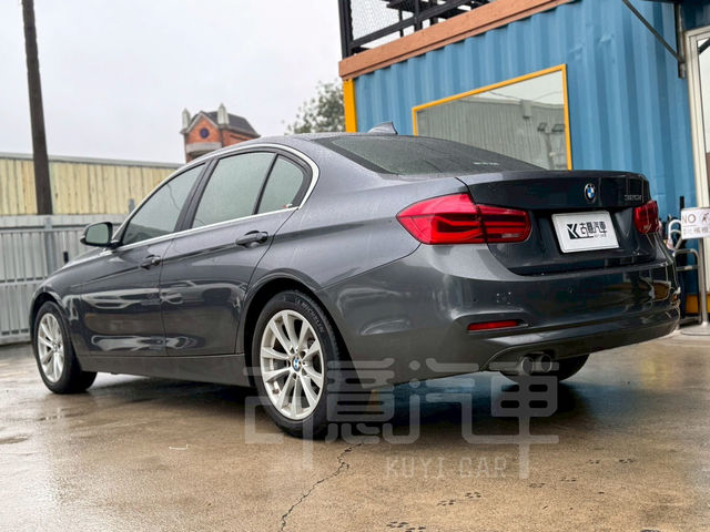 BMW寶馬 320I LCI  第3張相片