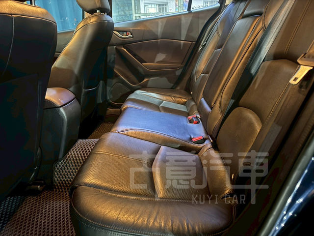 MAZDA馬自達 MAZDA 3  第5張相片