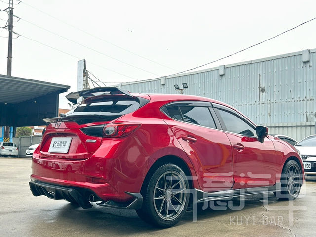 MAZDA馬自達 MAZDA 3  第3張相片