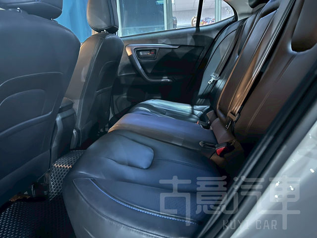 MITSUBISHI三菱 GRAND LANCER  第5張相片
