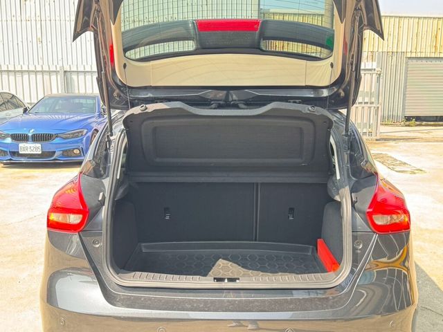FORD福特 FOCUS  第6張相片