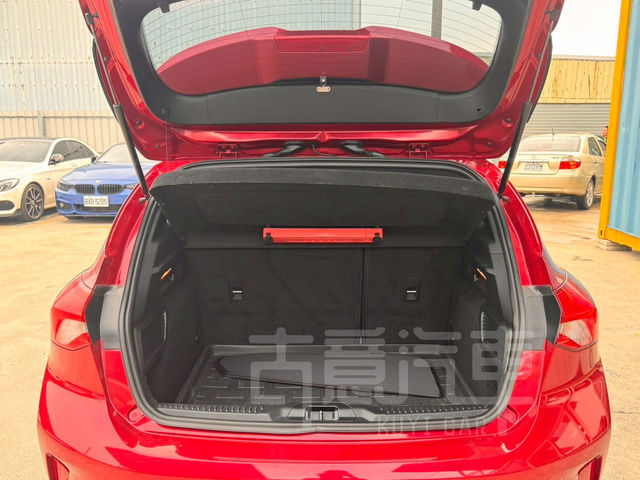 FORD福特 FOCUS  第6張相片