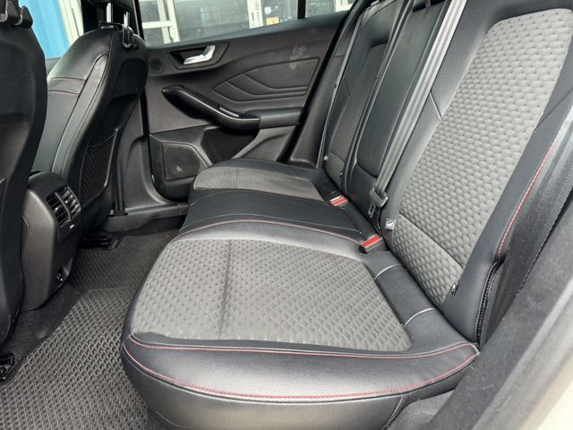 FORD福特 FOCUS  第5張相片