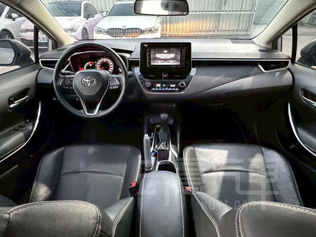 TOYOTA豐田 ALTIS  第6張相片