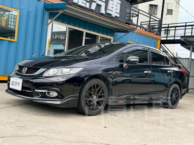 HONDA本田 CIVIC  第1張相片