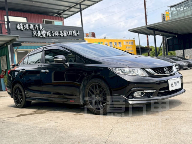 HONDA本田 CIVIC  第2張相片