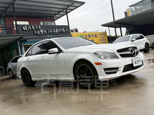 M-BENZ賓士 C250  第2張相片