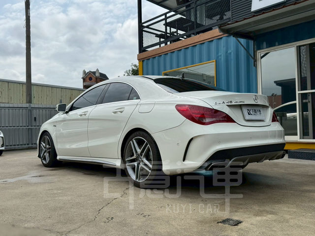 M-BENZ賓士 CLA45 AMG  第3張相片
