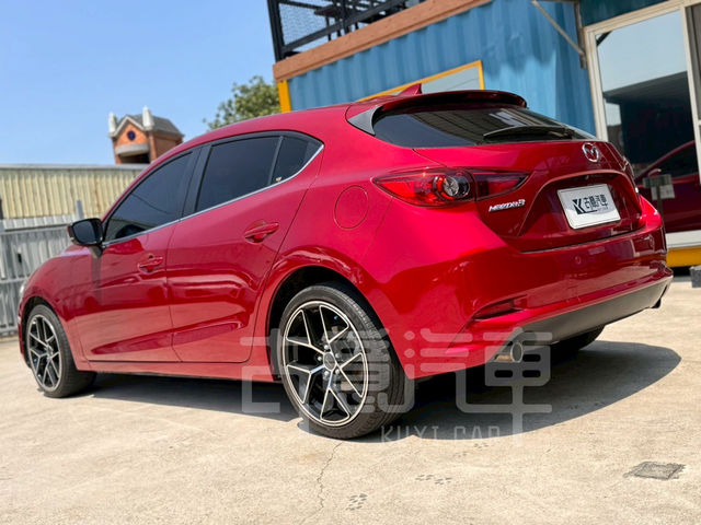 MAZDA馬自達 MAZDA 3  第3張相片