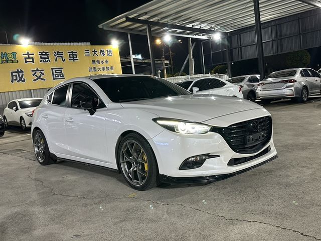 MAZDA馬自達 MAZDA 3  第2張相片