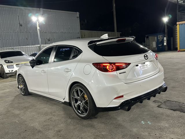 MAZDA馬自達 MAZDA 3  第4張相片