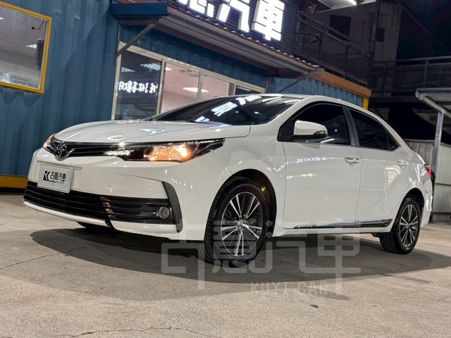 TOYOTA豐田 ALTIS  第1張相片