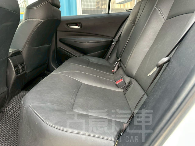 TOYOTA豐田 ALTIS  第5張相片