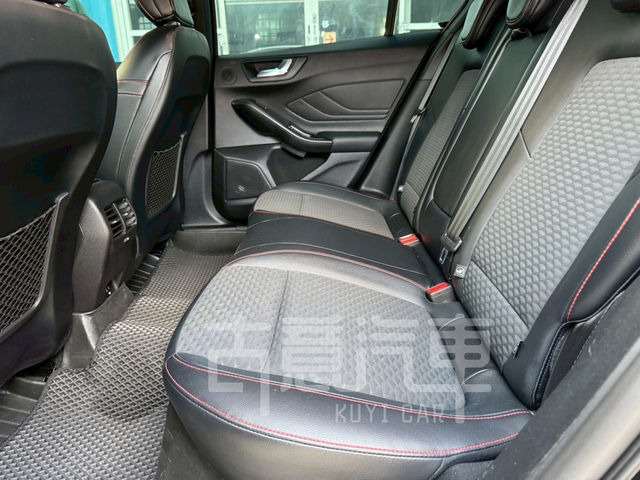 FORD福特 FOCUS  第6張相片